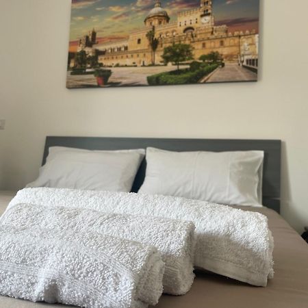 Casa Lory Apartment Palermo Luaran gambar